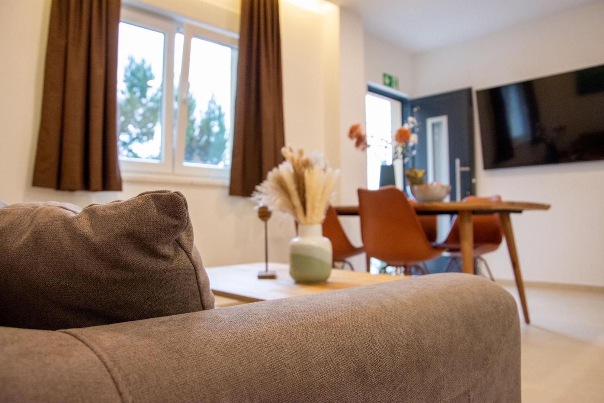 Joell Apartments Локва-Рогозница Экстерьер фото