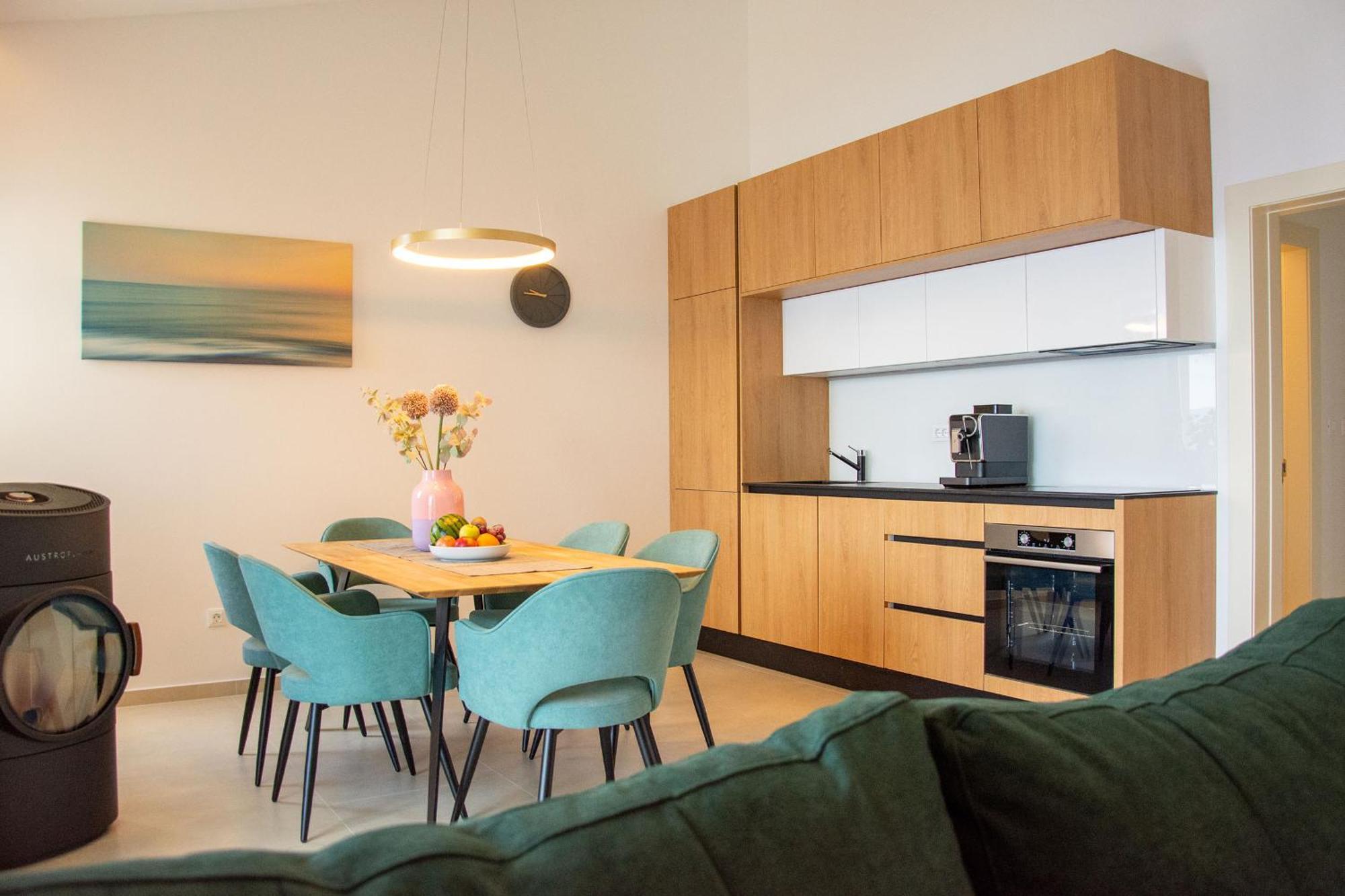 Joell Apartments Локва-Рогозница Экстерьер фото